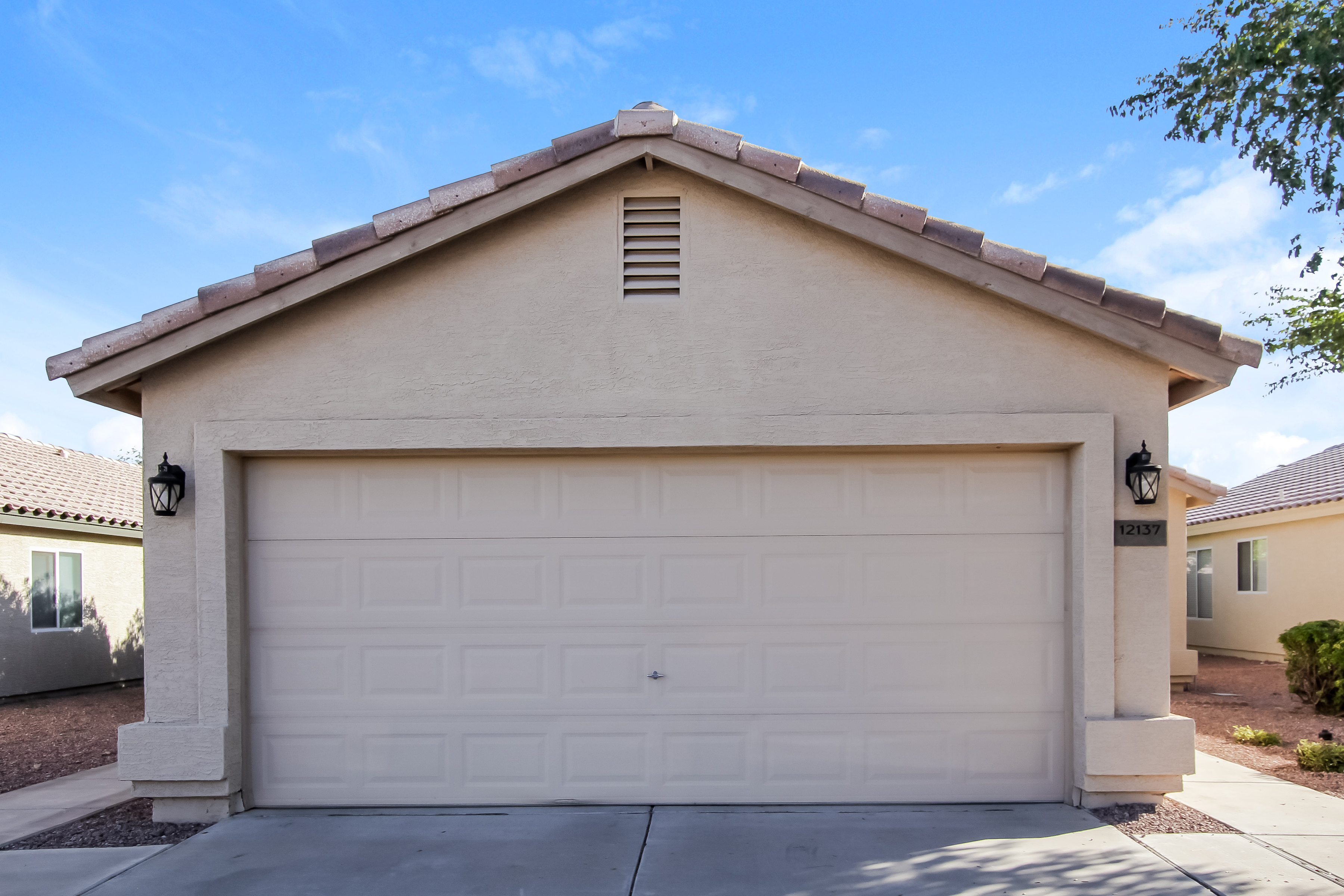 12137 W FLORES DR EL MIRAGE, AZ 85335